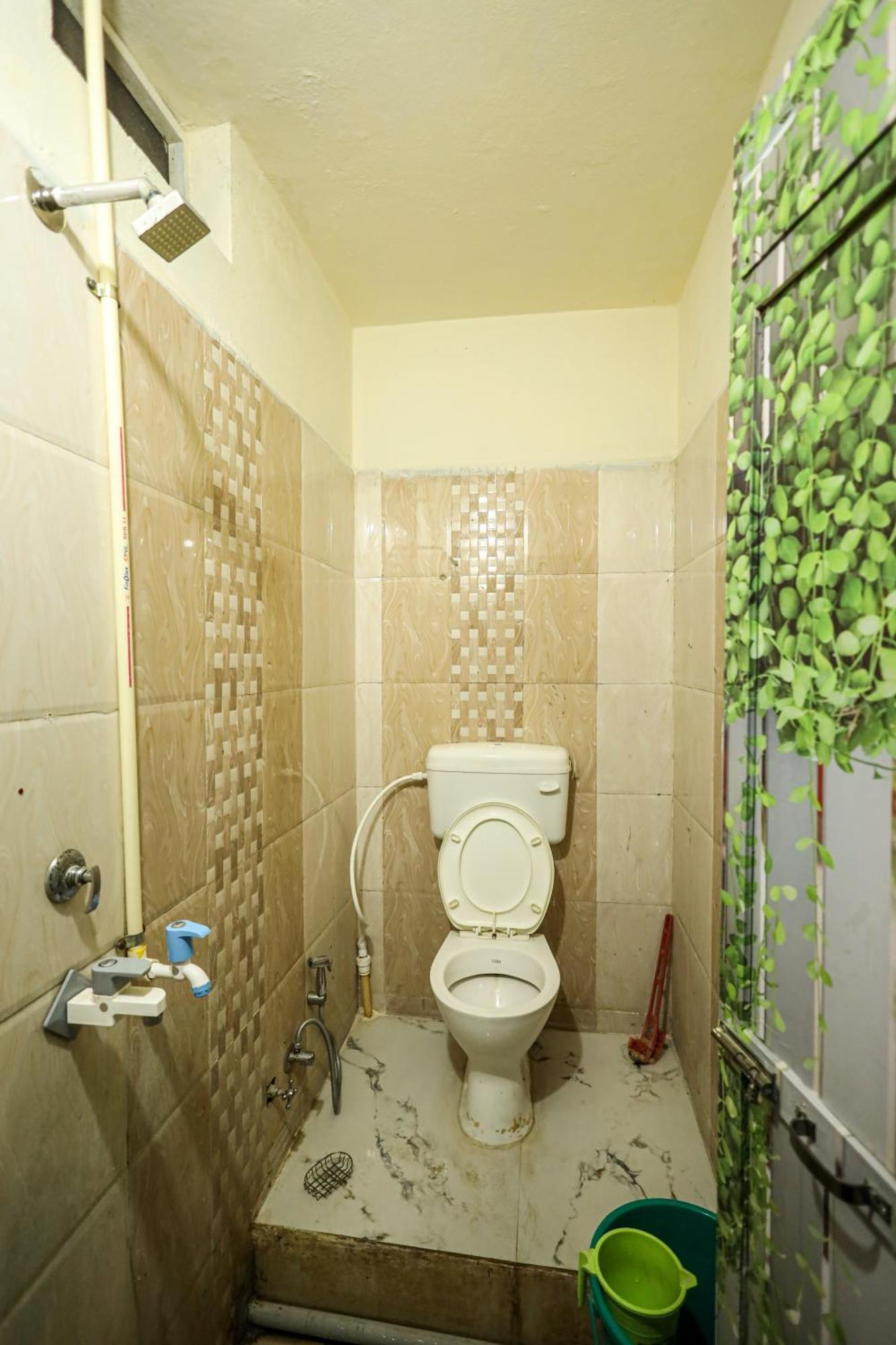 אויאיין Rai Guest House מראה חיצוני תמונה